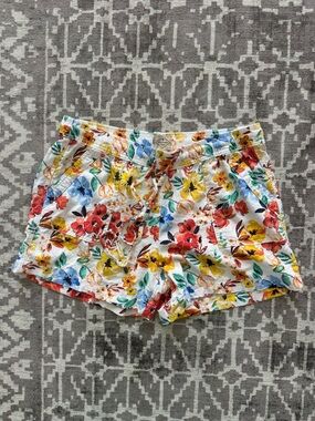 St. John's Bay White Floral Drawstring Athletic Shorts